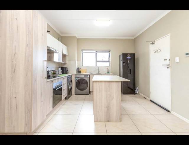 2 BEDROOM PROPERTY TO RENT IN NORTH RIDING